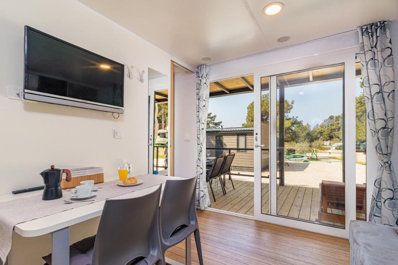 Hemy Casa - Lux Mobile Homes Rovinj Exterior foto